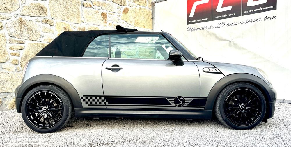 MINI Cabrio Cooper S - 11