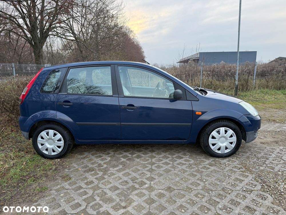 Ford Fiesta 1.3 - 4