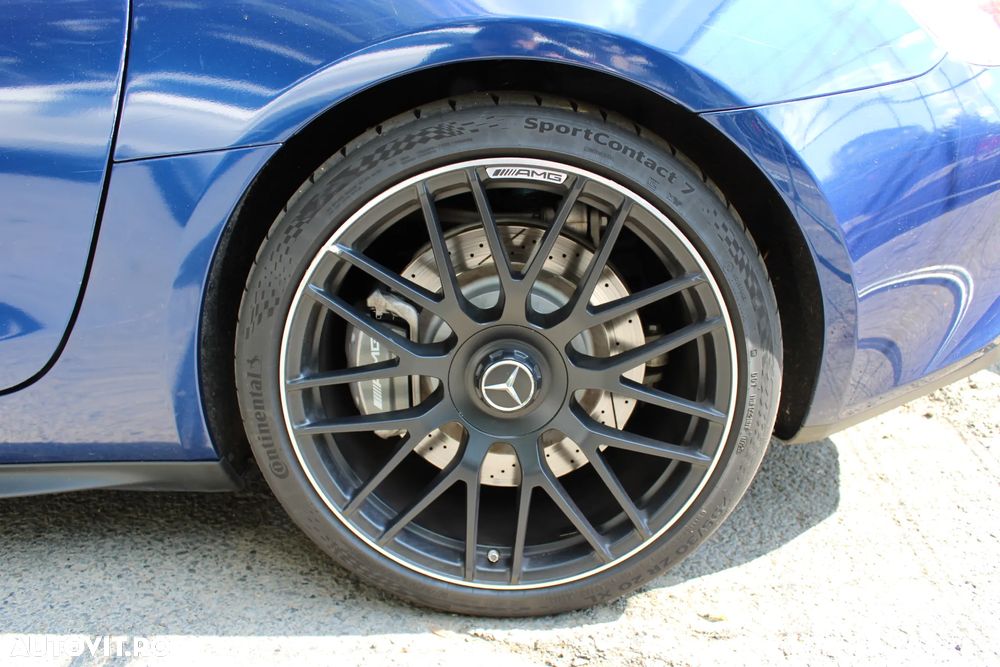 Mercedes-Benz AMG GT Coupe - 10