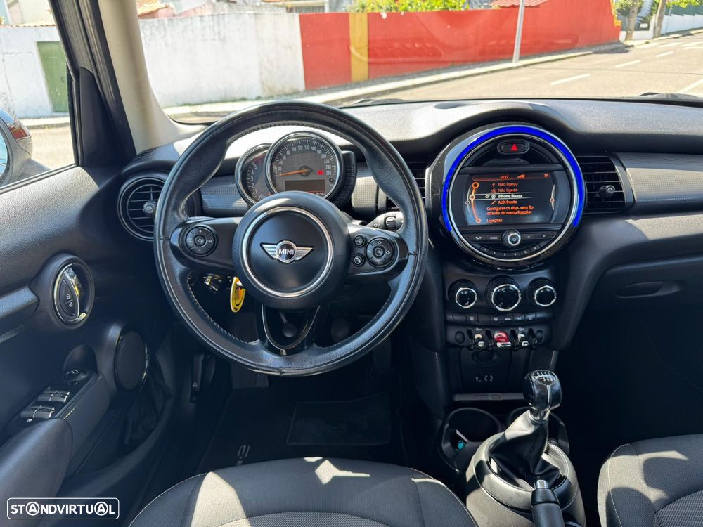 MINI 5 Portas Cooper D Seven - 22