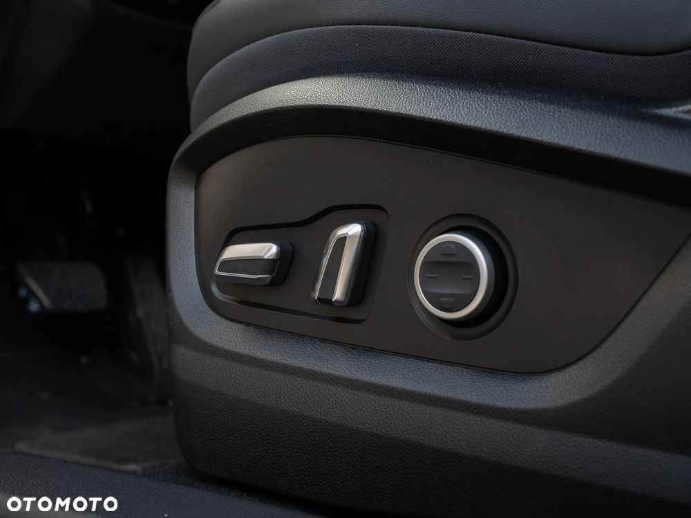 Chery Tiggo 8 1.5 T-GDI Super Hybrid Prestige DCT - 25