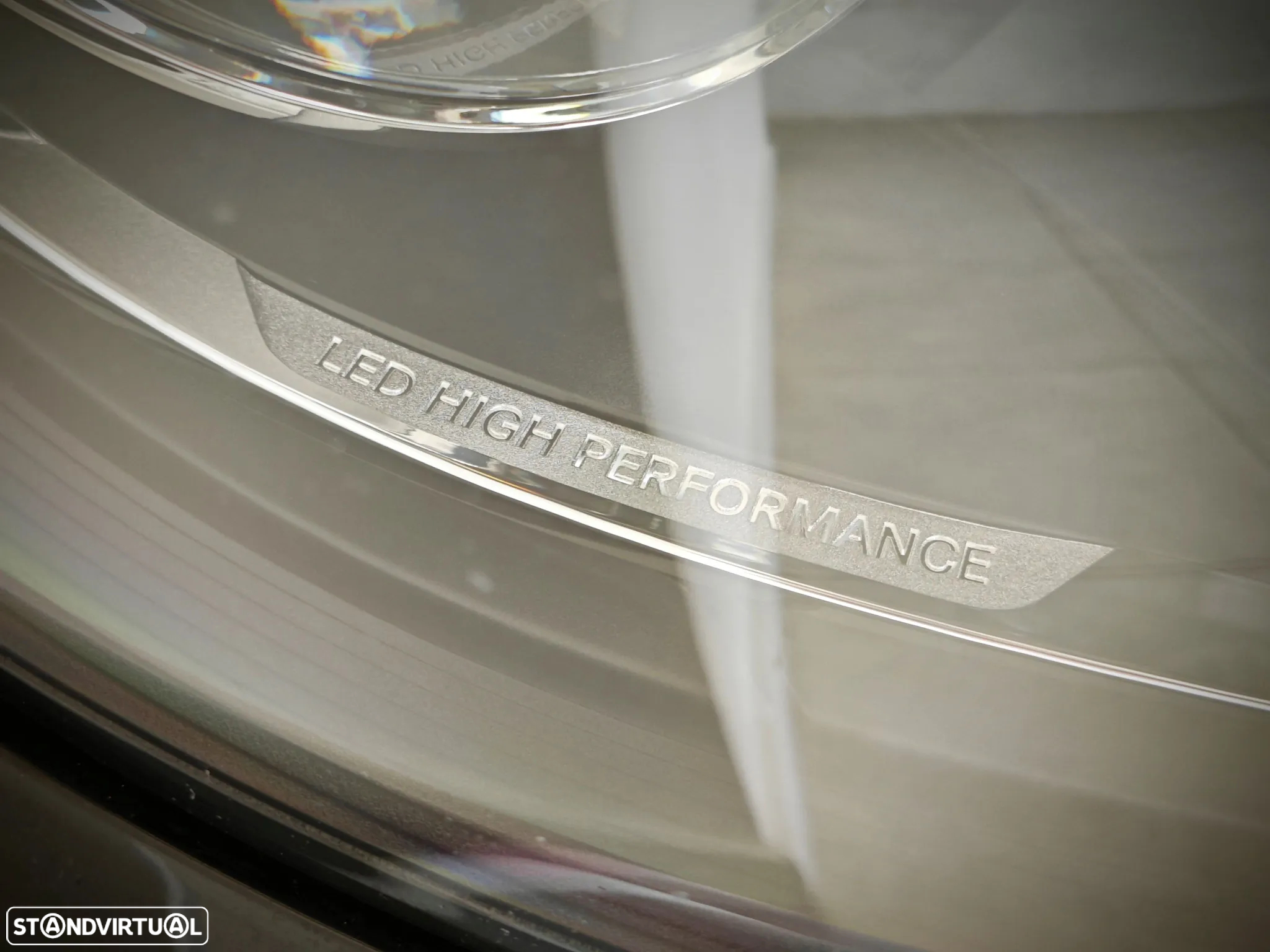 Mercedes-Benz E 220 d T 9G-TRONIC Exclusive - 18