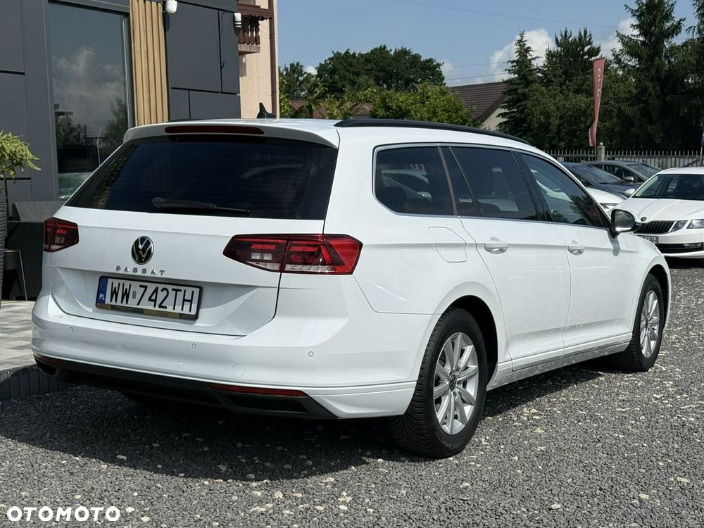 Volkswagen Passat - 9