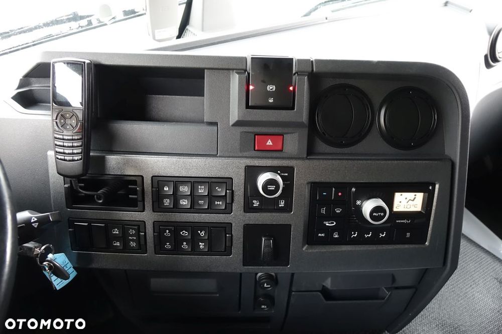 Renault GAMA T480 COMFORT / EURO 6 / STANDARD / ADR / AUTOMAT / KLIMATYZACJA POSTOJOWA / SILNIK 13L - 26