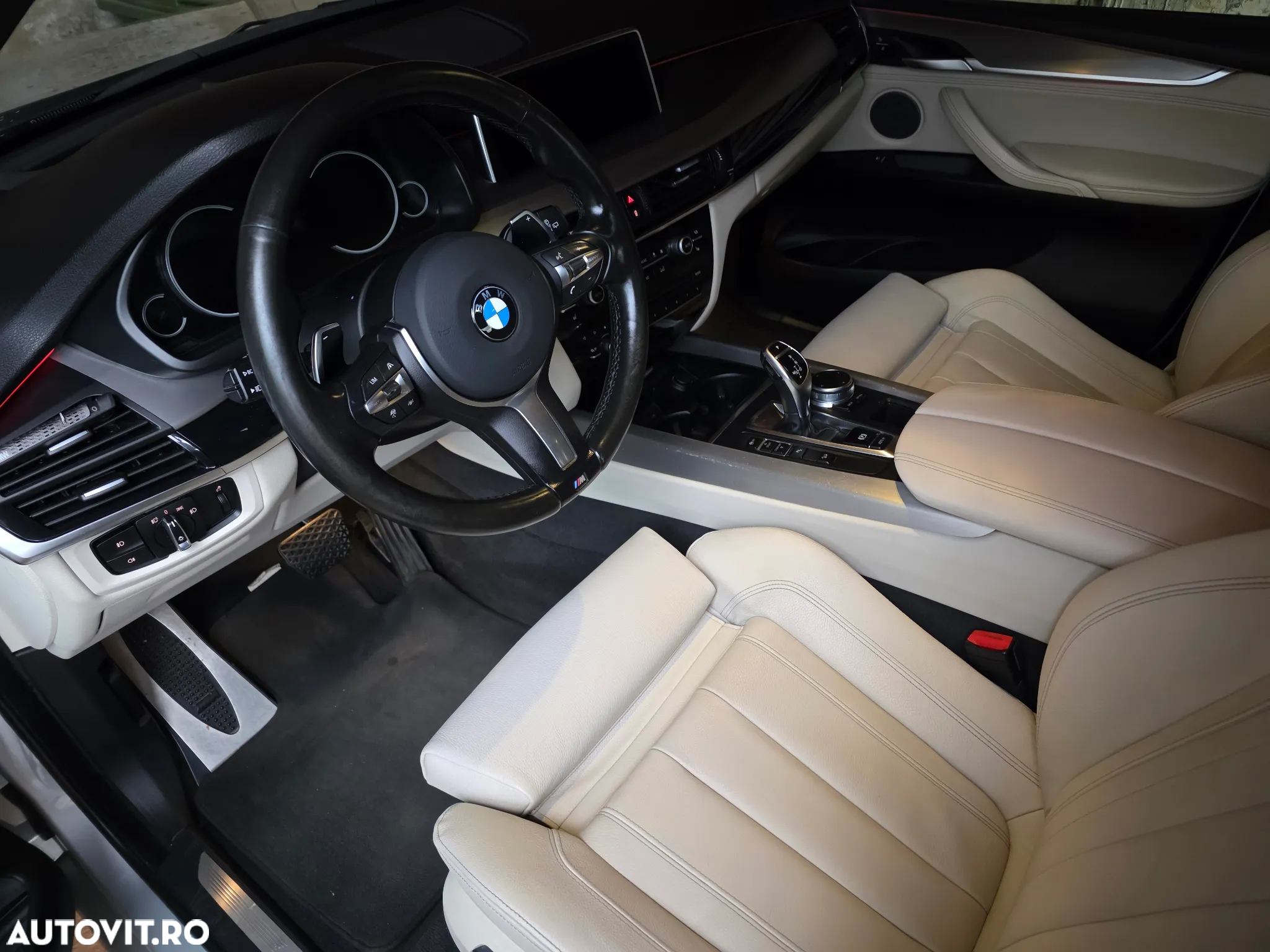 BMW X5 xDrive30d - 7