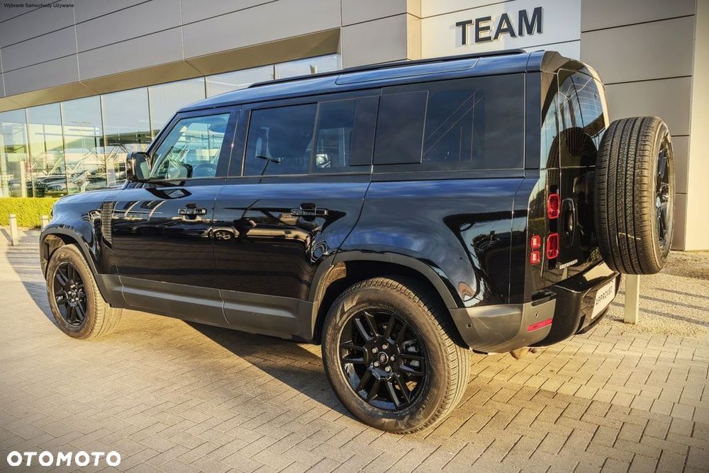 Land Rover Defender - 14