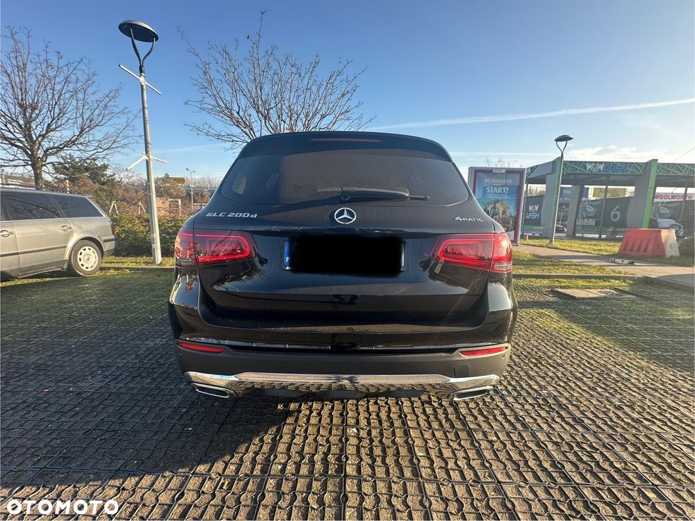 Mercedes-Benz GLC - 23