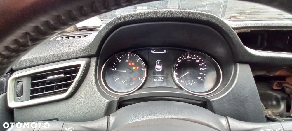 Nissan Qashqai 1.6 DCi Tekna EU6 - 10