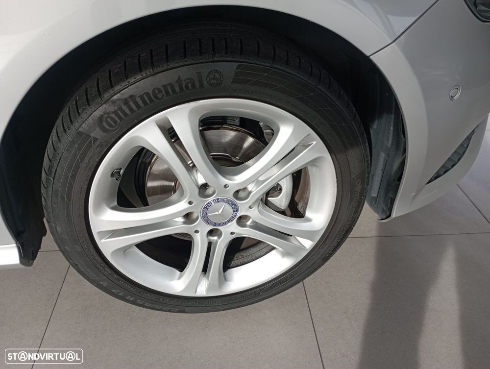 Mercedes-Benz A 180 CDI BE Urban - 16