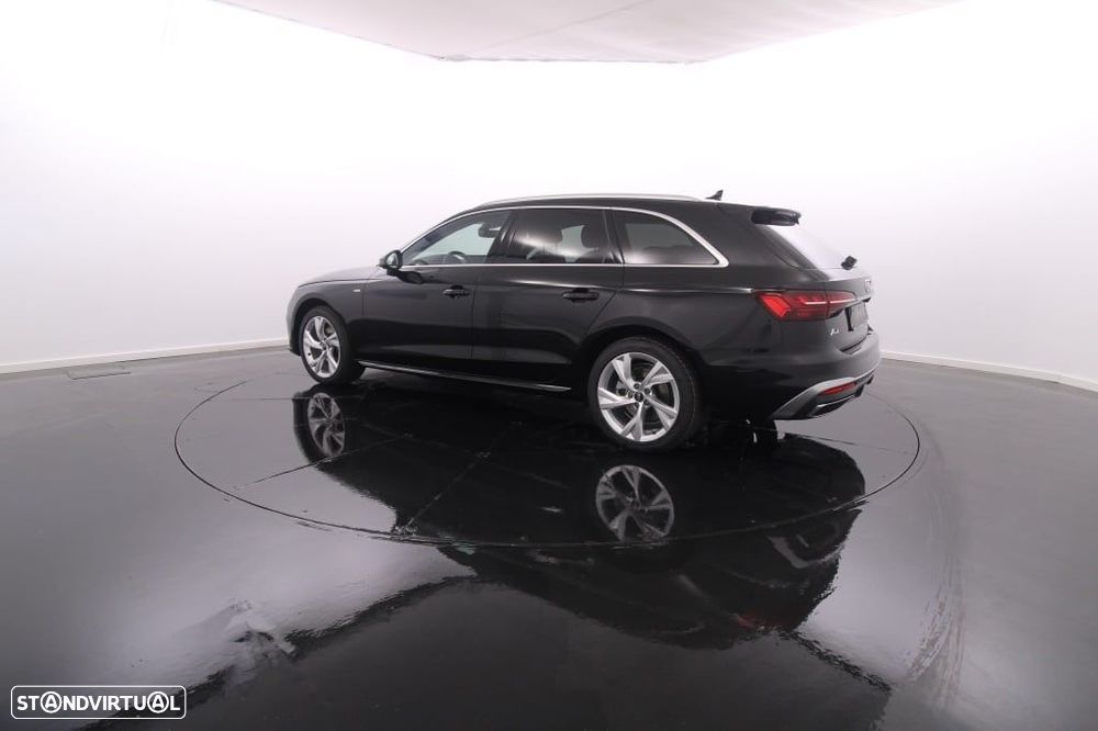 Audi A4 Avant 35 TDI S line S tronic - 4