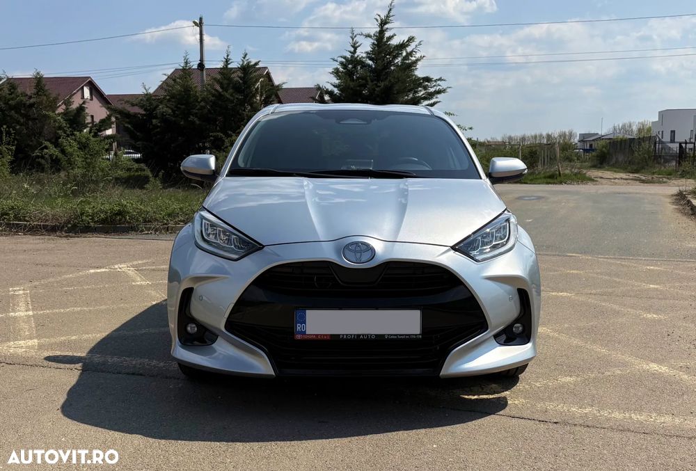 Toyota Yaris - 4