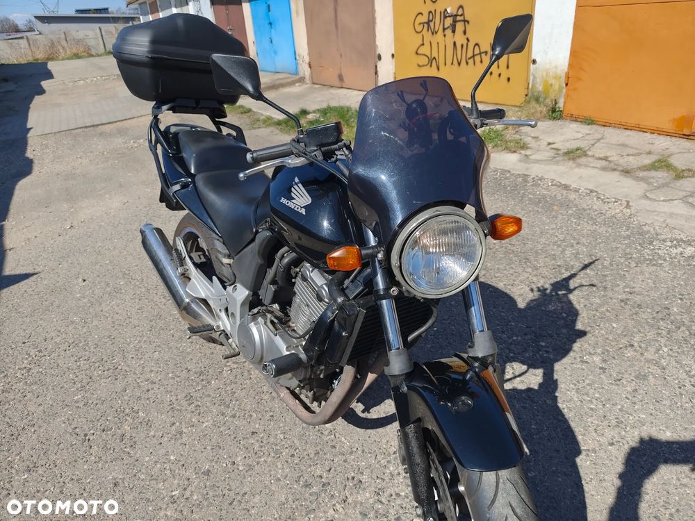 Honda CBF - 2