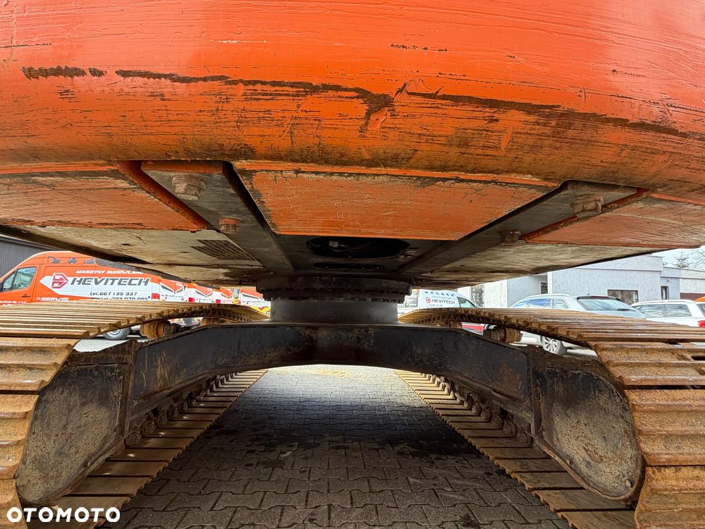 Hitachi ZX250LC-3 - 7