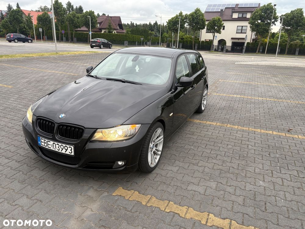 BMW Seria 3 - 1