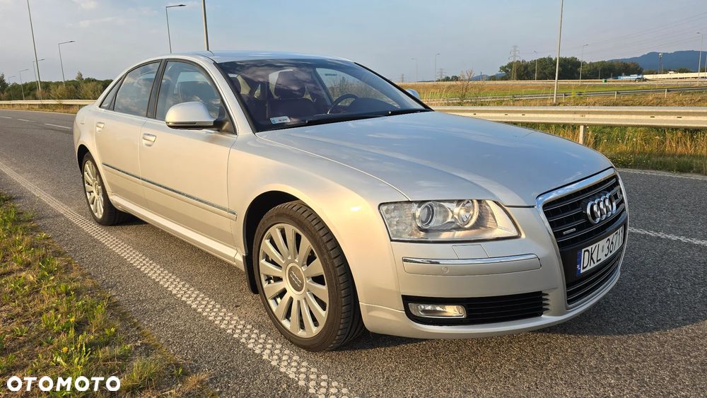 Audi A8 4.2 TDI DPF Quattro - 1