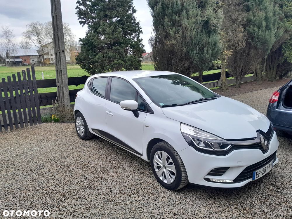 Renault Clio 1.2 16V Life - 1