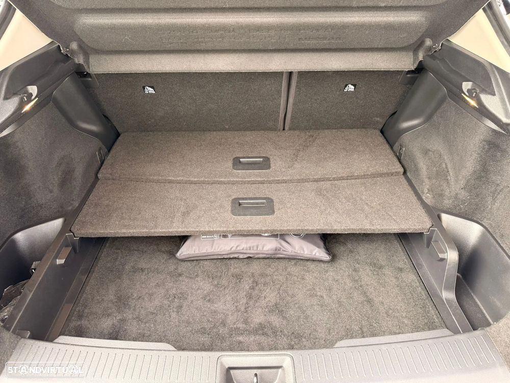 Nissan Ariya 87 kWh Advance Carr. 22kW + Teto Panorâmico - 20