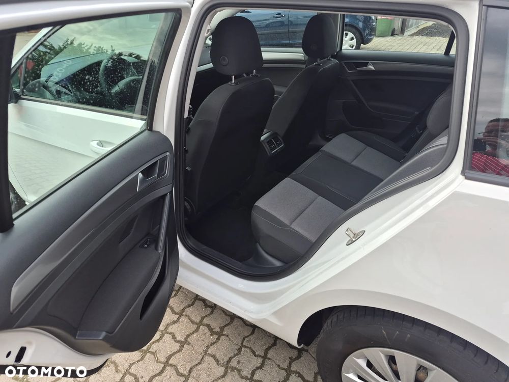 Volkswagen Golf 1.6 TDI BMT Highline - 15