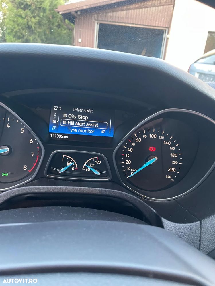 Ford Focus 1.0 EcoBoost Start Stop Trend - 17