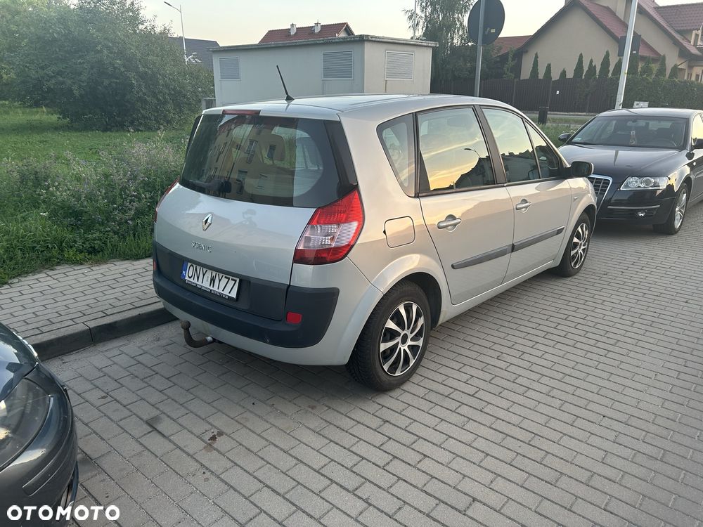Renault Scenic - 4