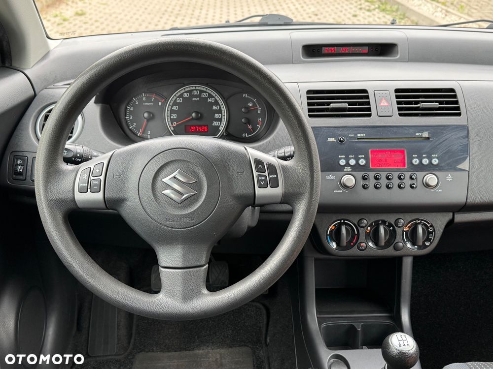 Suzuki Swift 1.3 Comfort+ - 18