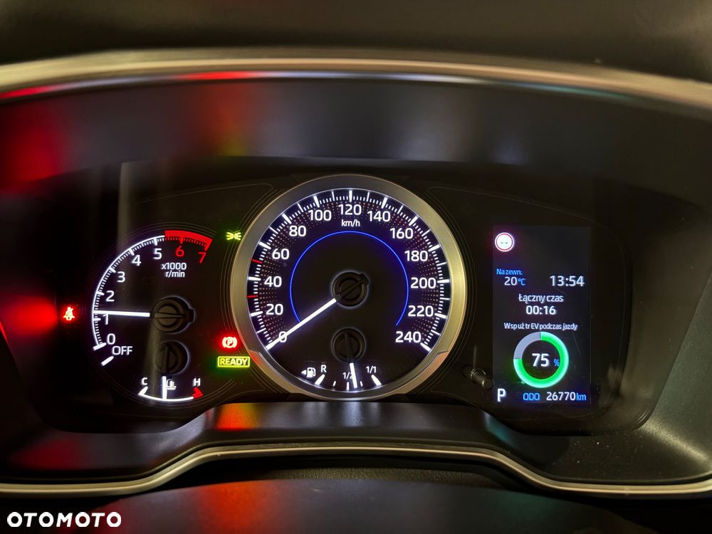Toyota Corolla 1.8 Hybrid Comfort - 22