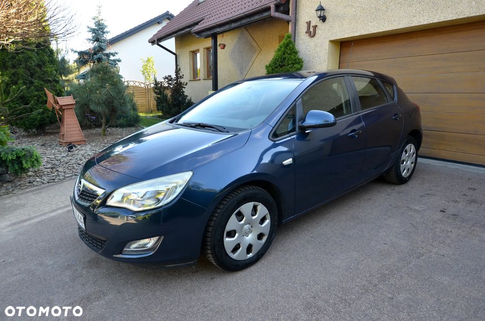 Opel Astra 1.4 ecoFLEX Selection - 2