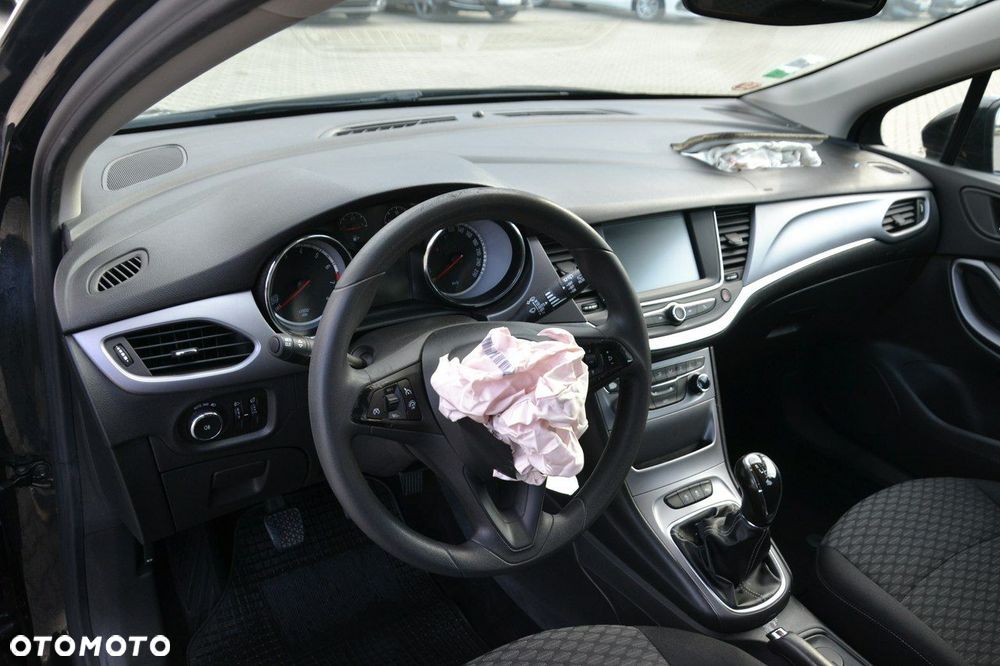 Opel Astra - 21