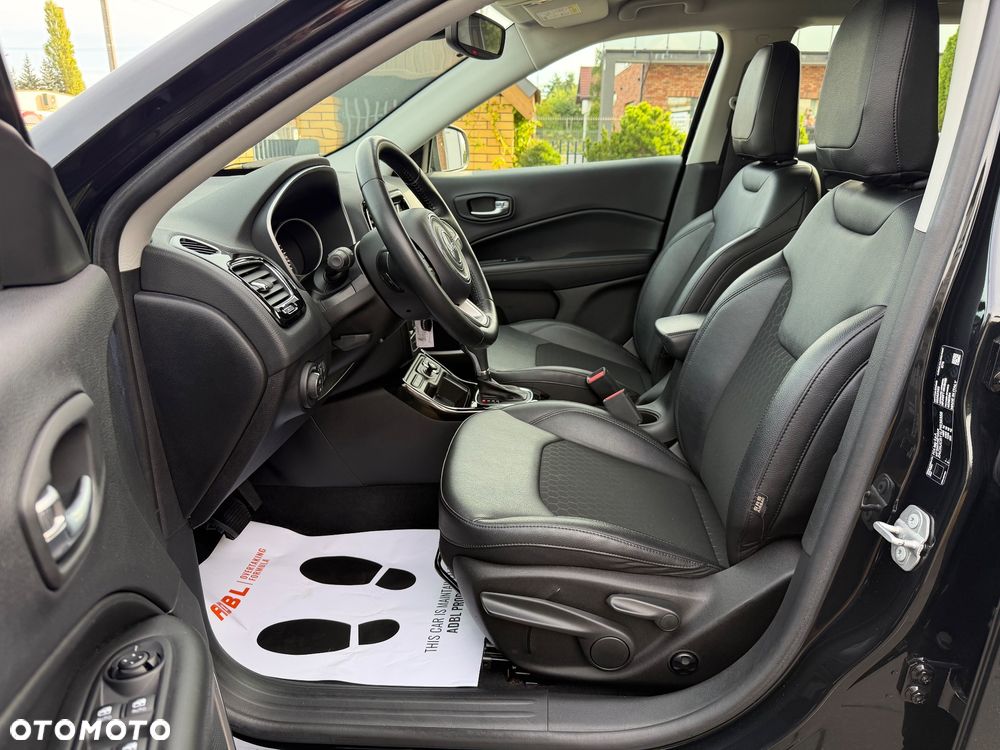 Jeep Compass 1.3 TMair Night Eagle FWD S&S DDCT - 14