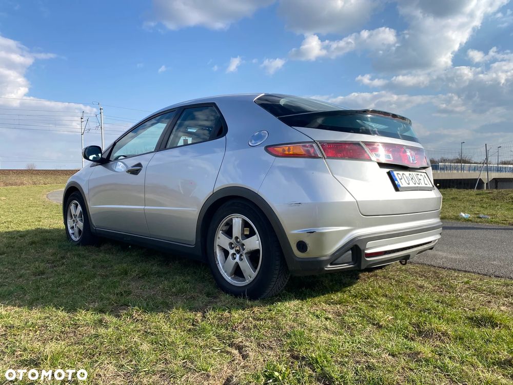 Honda Civic - 10