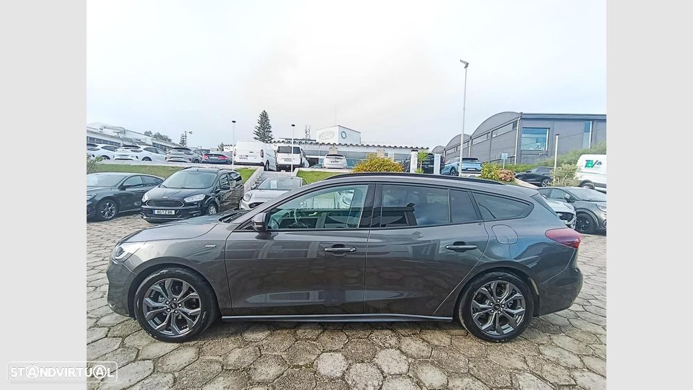 Ford Focus SW 1.0 EcoBoost MHEV ST-Line X - 5