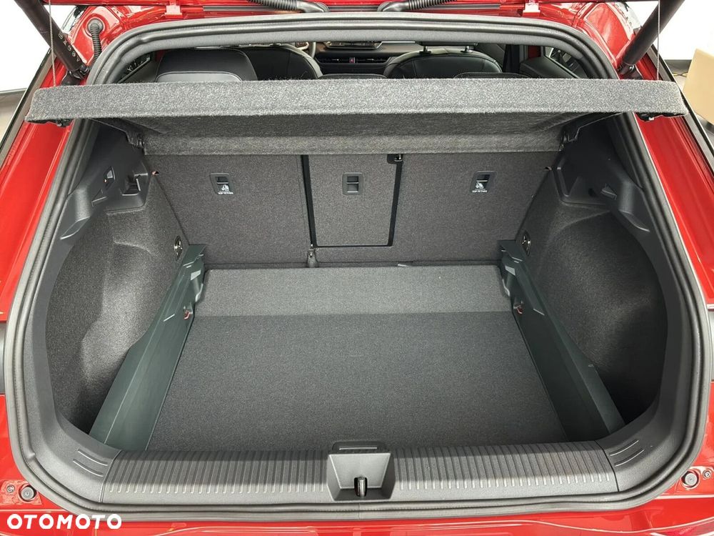 Volkswagen T-Roc - 9