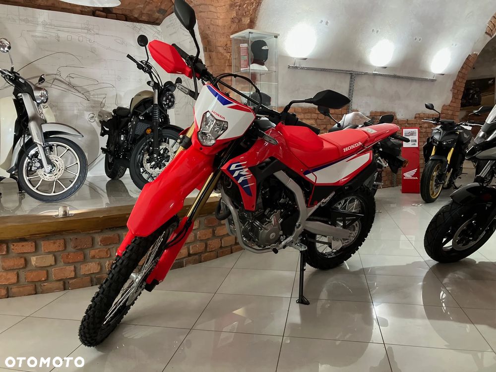 Honda CRF - 1
