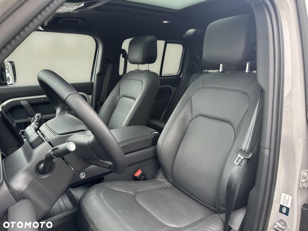 Land Rover Defender 3.0 D350 mHEV X-Dynamic HSE - 16