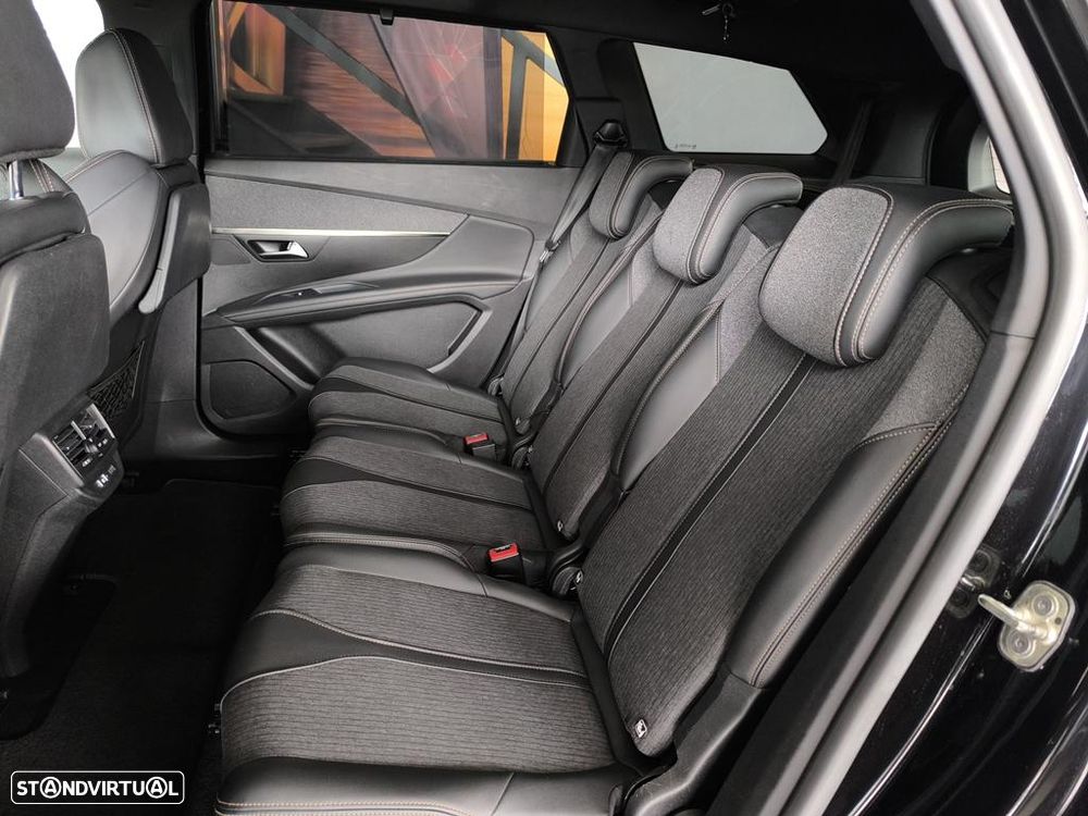 Peugeot 5008 1.5 BlueHDi GT Line EAT8 - 26