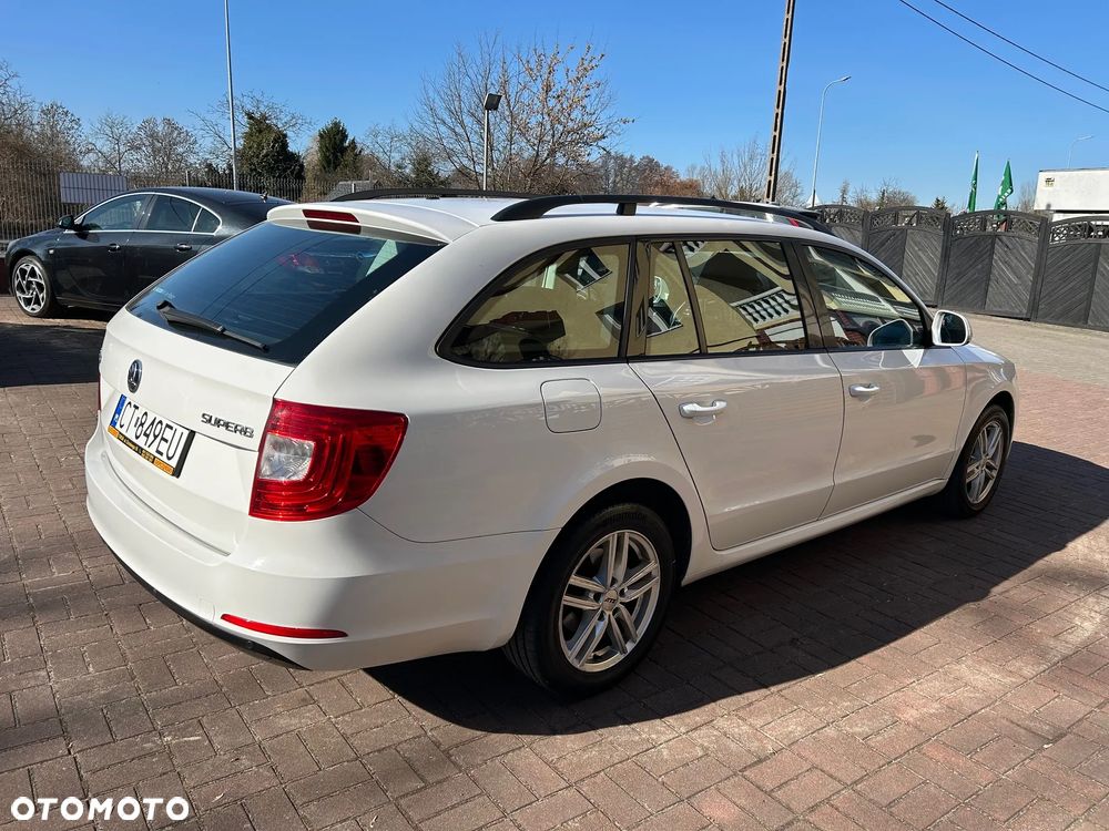 Skoda Superb 1.4 TSI Ambition - 21