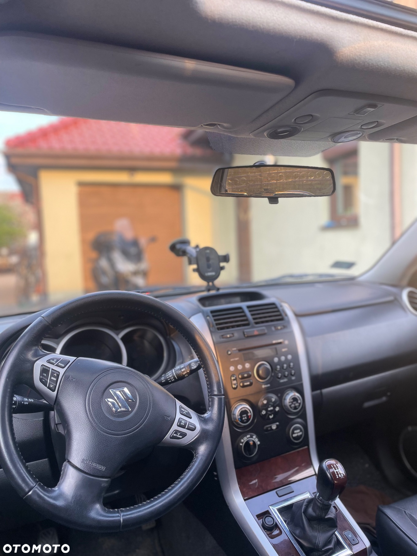 Suzuki Grand Vitara 1.9 DDiS De Luxe - 4