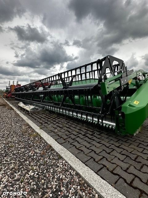John Deere S 780 i - 28