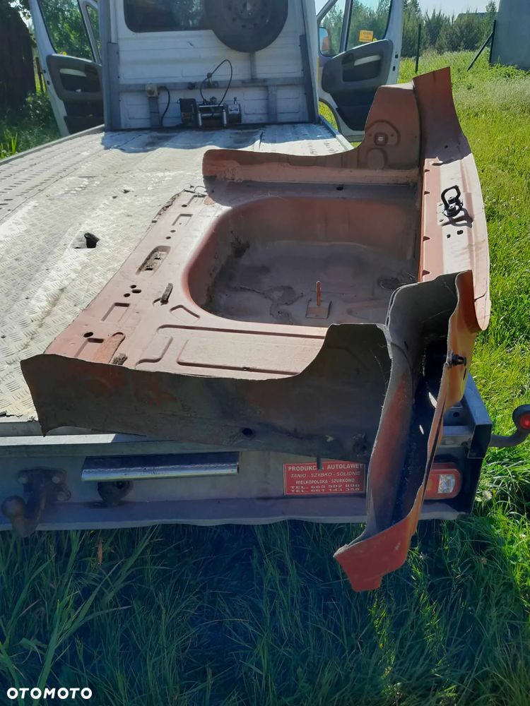 WANNA PAS TYLNY CAPTUR 2013-2019 - 2