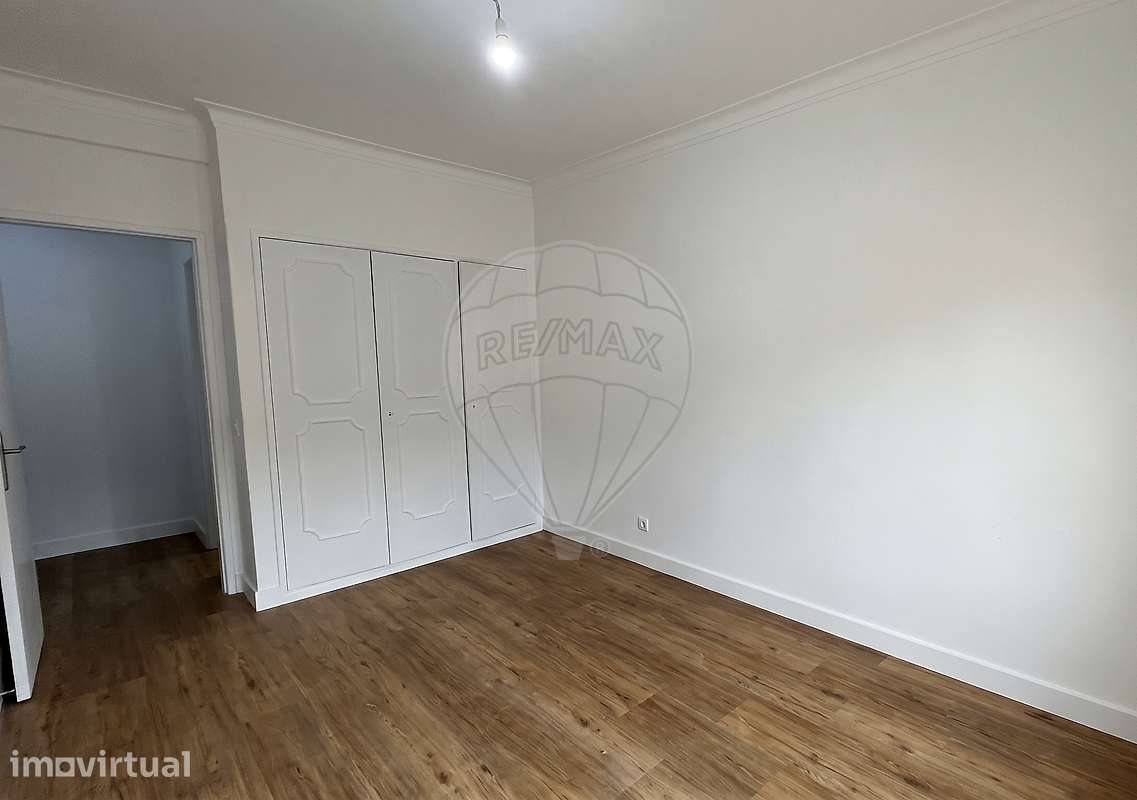 Apartamento T2 para arrendamento - Grande imagem: 5/7