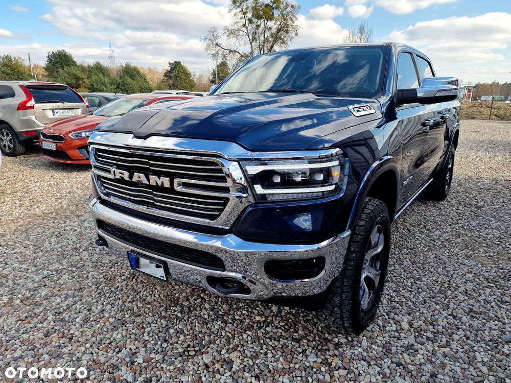 RAM 1500 5.7 Crew Cab Laramie - 2