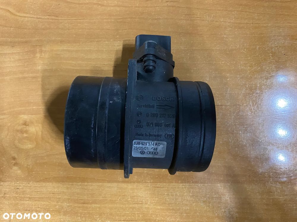 PRZEPŁYWOMIERZ 0280217529 071906461A AUDI VOLKSWAGEN