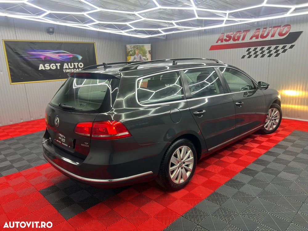 Volkswagen Passat - 7