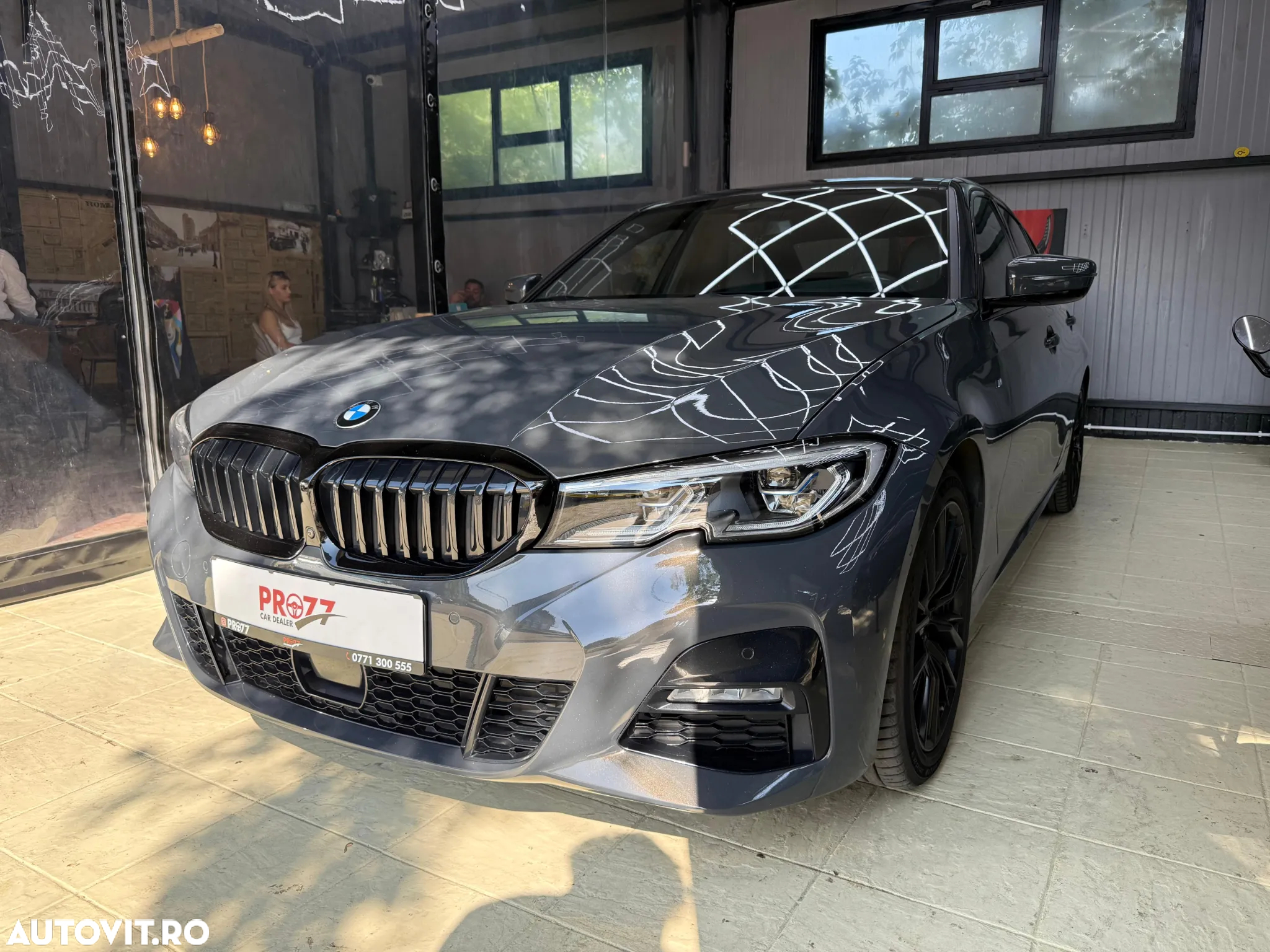 BMW Seria 3 330i xDrive Aut. M Sport - 3