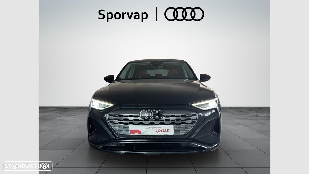 Audi Q8 e-Tron 55 quattro S line - 8