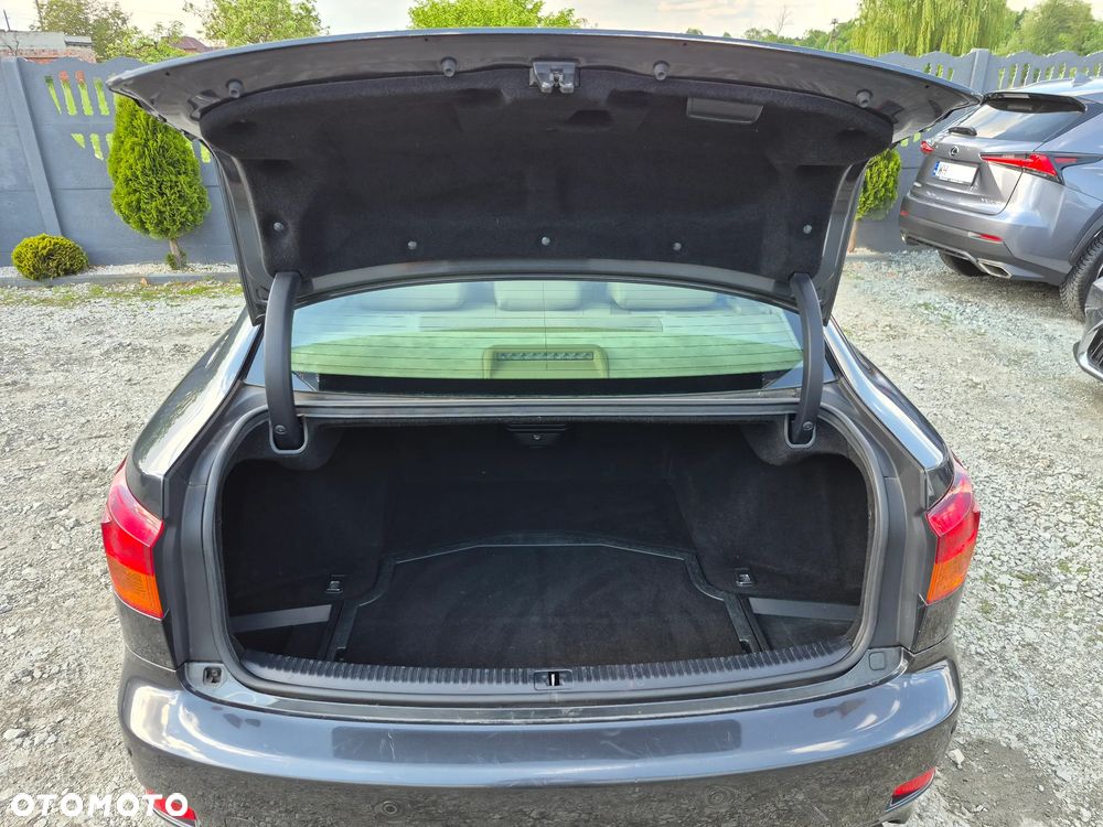 Lexus IS 250 Prestige - 25