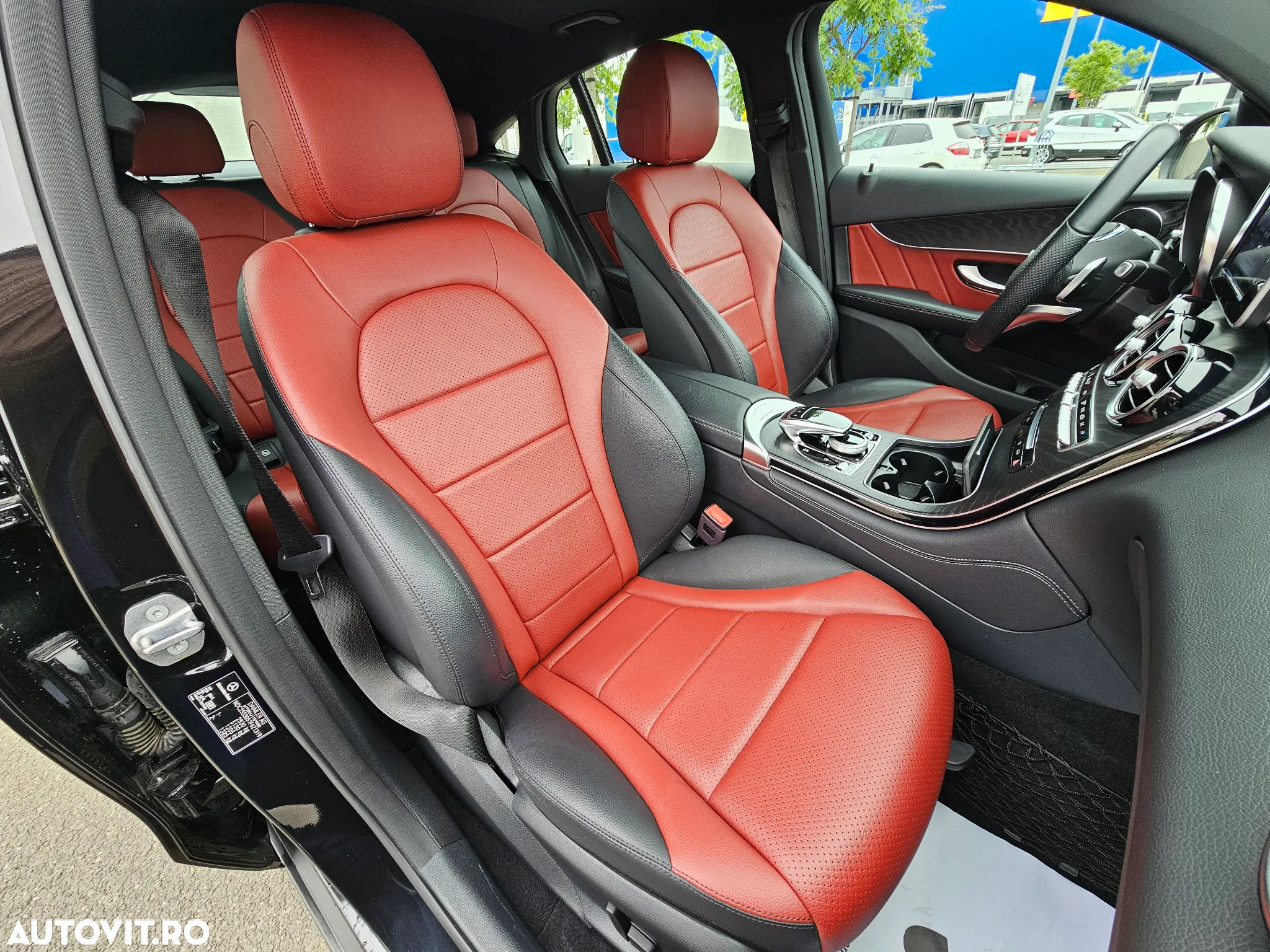 Mercedes-Benz GLC Coupe 220 d 4MATIC - 12