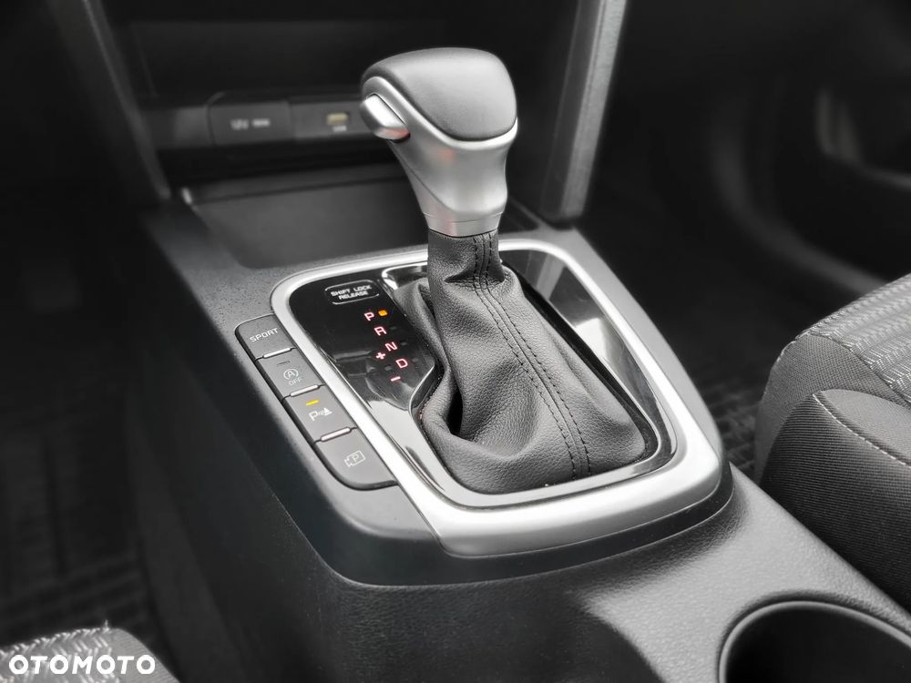 Kia Ceed 1.5 T-GDI M - 17