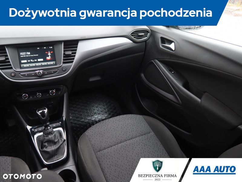 Opel Crossland X - 9