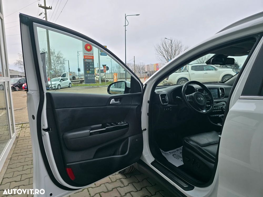 Kia Sportage - 16